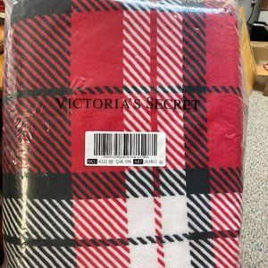 Victoria's Secret PINK Soft Sherpa Plush Throw Blanket Red Plaid - New!!!